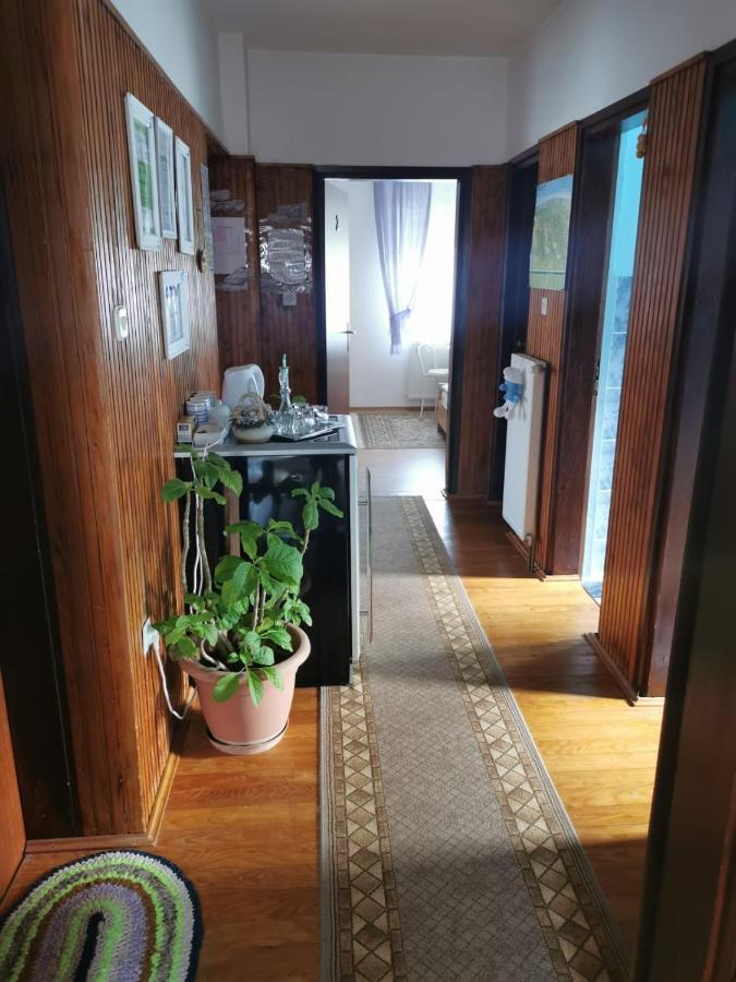 Gacka Rooms Vrhovine Luaran gambar